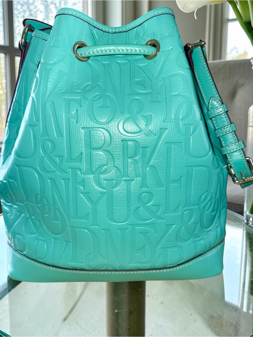RARE Dooney & Bourke EUC Turquoise Retro Embossed Leather Drawstring Bucket Bag - Picture 2 of 15